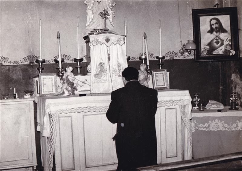 1955 Dossetti nella Cappella di via del Lavoro (Marella)